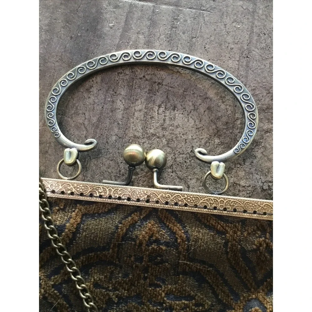 Tapestry Purse